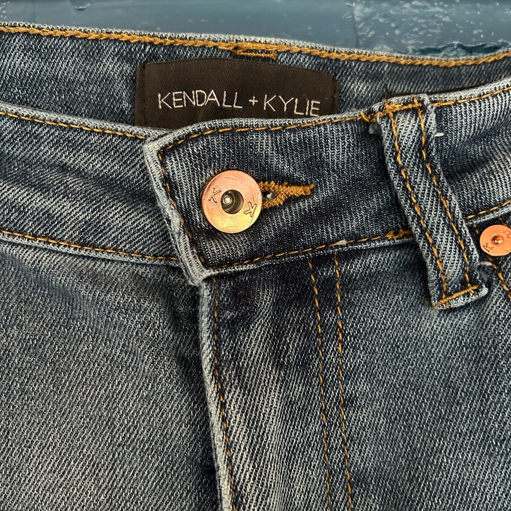 Kendall & Kylie Blue Straight Leg Jeans with Distressed Details - Picture 9 of 11